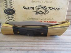 Case Shark Tooth Lockback  Like New In Box  1982