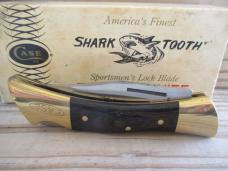 Case Shark Tooth Lockback  Like New In Box  1982
