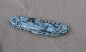 East German Folder 2 Blade Tang Stamped 'GML' Mint 3 1/2" Closed Mottled Gray Celluloid Stainless