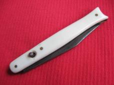 Colonial Shur-Snap Fish Tail Prov. U.S.A. Switchblade Knife