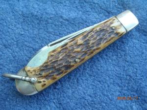 2 Blade Bone Easy Opener Unmarked Military (Looks like Camillus)