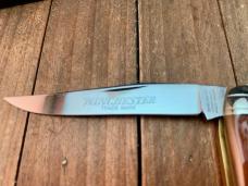 Winchester Medium Toothpick Burnt Orange Winchester Jigged Bone 1998