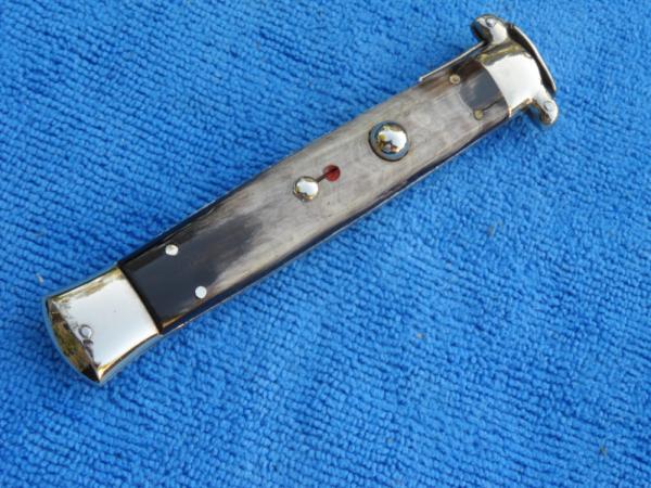 **SALE** Rare Vintage Italian OTF trapdoor switchblade knife Brazilian horn -Reverse door **SALE** Rare Vintage Italian OTF trapdoor switchblade knife Brazilian horn -Reverse door
