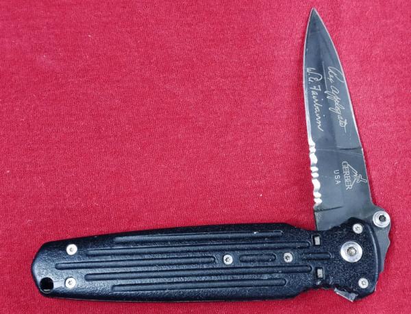 Gerber Covert Folder