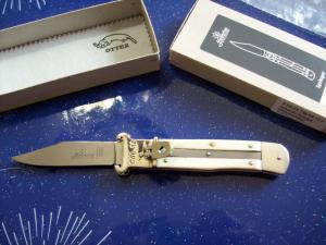 Hubertus Knife Shellpuller Patronenzieher Large Size 11 Clip-Point White Bone UNUSED NIB.