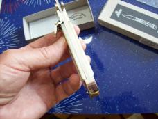 Hubertus Knife Shellpuller Patronenzieher Large Size 11 Clip-Point White Bone UNUSED NIB.