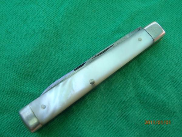 Cattaraugus Cutlery Pearl Doctors Knife #22753 Little Valley NY Cattaraugus Cutlery Pearl Doctors Knife #22753 Little Valley NY
