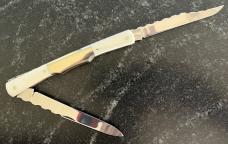 Beautiful Graham Clayton Digby's Kelham Island Large Ivory 2 Blade Folding Knife, Sheffield England