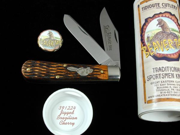 Great Eastern Cutlery GEC Jigged Brazilian Cherry Wood Beaver Tail Horse Rancher Knife 391224 NIT Great Eastern Cutlery GEC Jigged Brazilian Cherry Wood Beaver Tail Horse Rancher Knife 391224 NIT