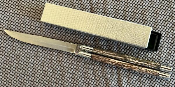 Vintage Valor Balisong Butterfly Knife, Japan, Model 586, With Original Box, Unused Vintage Valor Balisong Butterfly Knife, Japan, Model 586, With Original Box, Unused