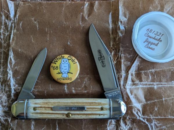 GEC 68 White Owl - Cowhide Jigged Bone. 