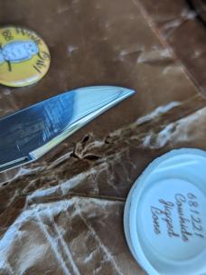 GEC 68 White Owl - Cowhide Jigged Bone. 