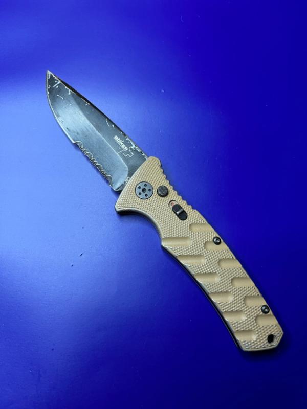 Boker Plus Strike Automatic Coyote Brown Boker Plus Strike Automatic Coyote Brown