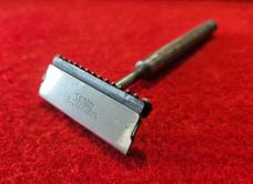Vintage Winchester Razor!