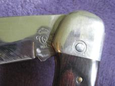 QUEEN 1 Blade Lock Back Push Button Folding Hunter