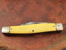 Vintage Yellow Handle Three Blade Ka-bar Stockman