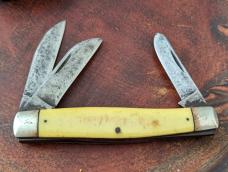 Vintage Yellow Handle Three Blade Ka-bar Stockman