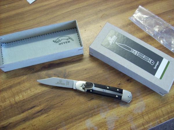 Hubertus Knife Solingen, Germany Small 08 Exotic Black Ebony Wood 5 3/4 " Open Lilyput NIB