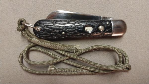 PRESTO M2 Paratrooper Hawkbill WWII switchblade excellent condition PRESTO M2 Paratrooper Hawkbill WWII switchblade excellent condition