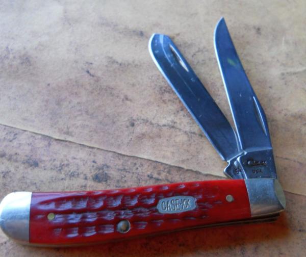 Case 6207 SS Mini-Trapper Red Bone Case 6207 SS Mini-Trapper Red Bone