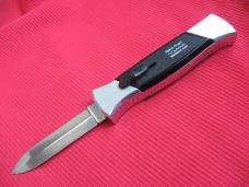 Older Italian Front Opener BLACK FINGER 777 OTF Switchblade Knife