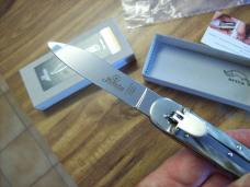 Hubertus Knife Solingen, Germany Large Size 11 Brazilian Horn Beauty UNUSED Box Papers NIB