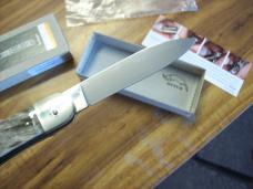 Hubertus Knife Solingen, Germany Large Size 11 Brazilian Horn Beauty UNUSED Box Papers NIB