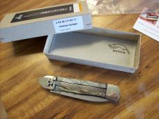 Hubertus Knife Solingen, Germany Large Size 11 Brazilian Horn Beauty UNUSED Box Papers NIB