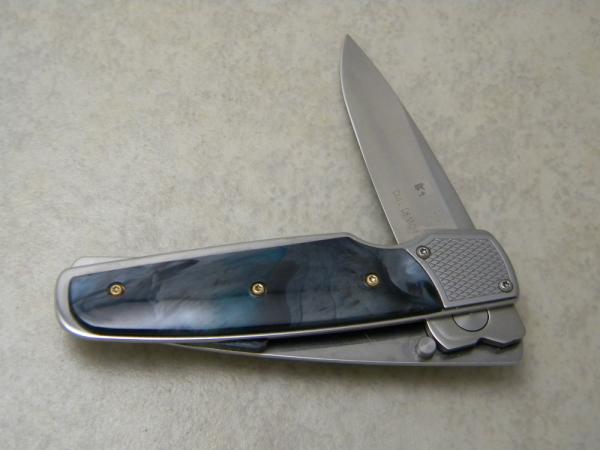 Columbia River Knife & Tool CRKT Kommer Fulcrum Linerlock Knife - Dull Demo Edge