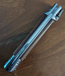 AKC Slimline Leverlock 20cm - 8” Santos Wood... Super snappy! 