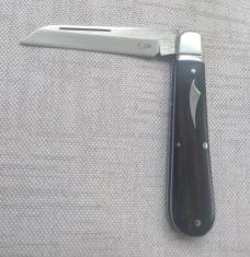 K'roo Swayback...African Blackwood..4 closed...MAGNACUT ..brut de force spine..mod/Wharnie..coa/slip