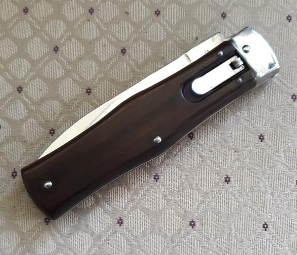 Mikov Predator Wood handle leverlock w/ leather sheath Excellent!