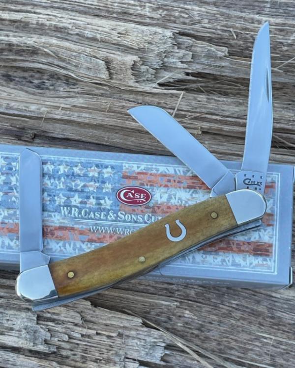 CASE XX ** SFO 2014 SMOOTH BONE ANTIQUE HORSESHOE SHIELD 18 PATTERN STOCKMAN