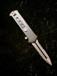 NOS SUPER KNIFE JOKER