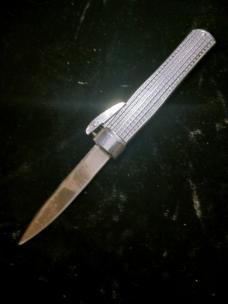 'YOUTH' GRAVITY KNIFE