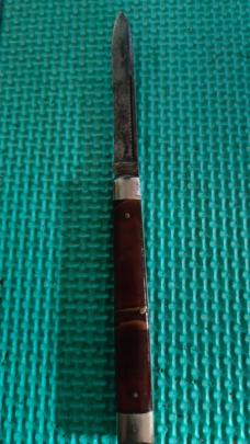 Union Cut Co (maybe parts repair knife)