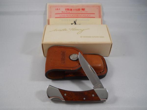 Schrade Uncle Henry LB3 USA Mint Schrade Uncle Henry LB3 USA Mint