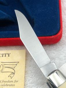 Schrade Cutlery 175th Anniversary of The American Flag 1818-1993 Jack Knife