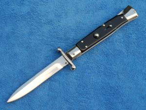 New 9" Swinguard Blackhorn handles Bayonet blade