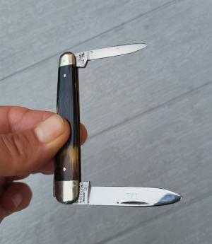 3 1/4" I*XL Wostenholm 2-Blade Pen Knife, Made in Sheffield , Nice Buffalo Horn