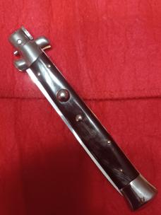 11" Made Italy horn stiletto. 