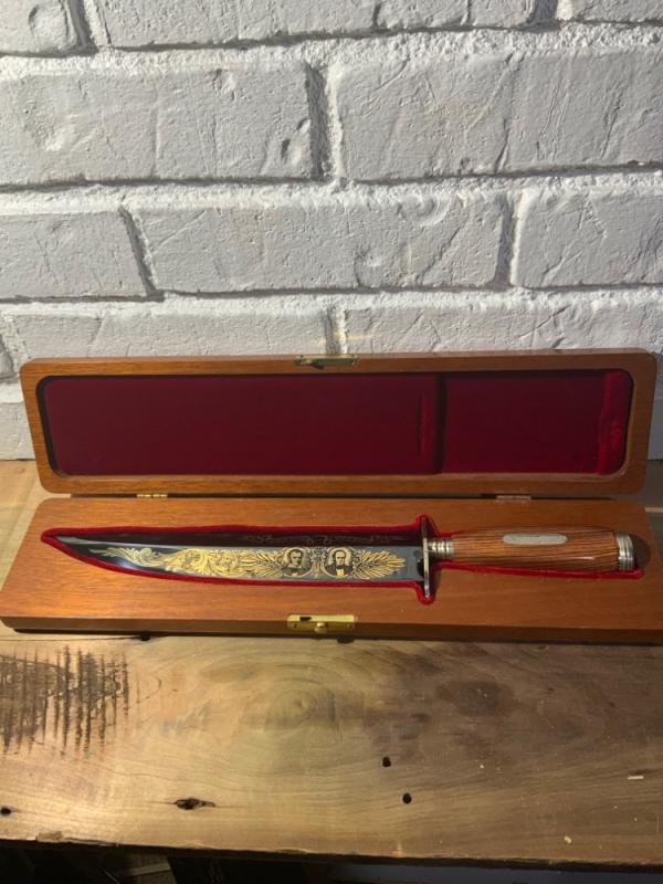 James Bowie and Rezin Bowie Commemorative & Cherry wood presentation case 