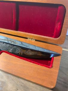 James Bowie and Rezin Bowie Commemorative & Cherry wood presentation case 