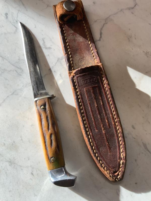 Case 7-3/4” 1940-1965 Stag Handle Hunting Knife / Sheath Case 7-3/4” 1940-1965 Stag Handle Hunting Knife / Sheath