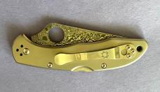 Spyderco Delica Titanium Damascus