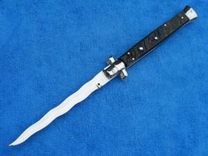 13" Italian Stiletto Genuine Rams-Horn Handles- SS Kriss Blade