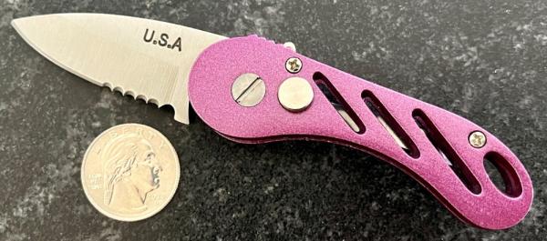 Small Switchblade Knife, USA, Unused Small Switchblade Knife, USA, Unused