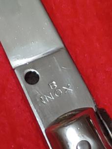 11" Vintage Stiletto Italy Dark horn. 