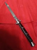 11" Vintage Stiletto Italy Dark horn. 