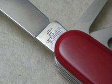 Victorinox Switzerland Explorer Multi Tool Swiss Army Knife 